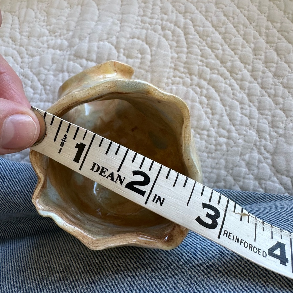 Handcrafted Ceramic Fish Cave - Picture 11 of 11